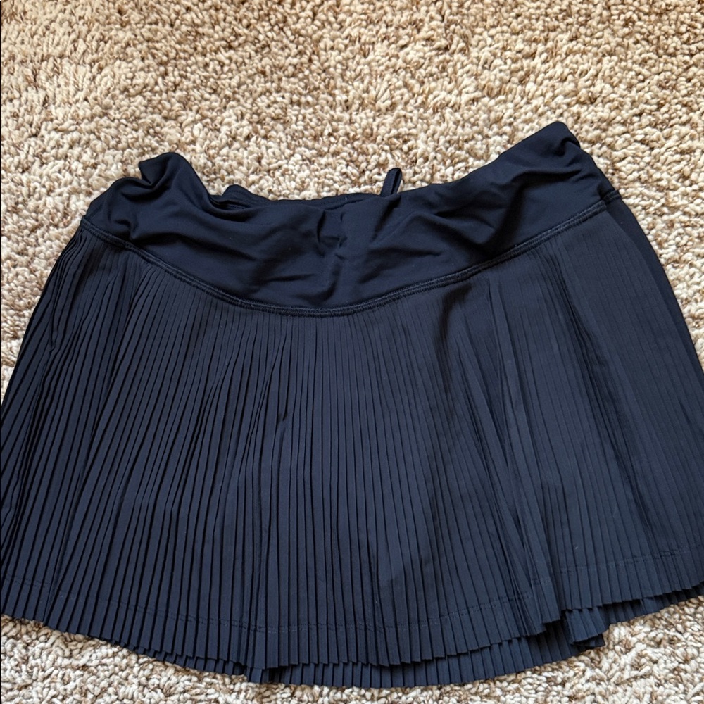 lululemon athletica Black Pleated Athletic Mini Skirt